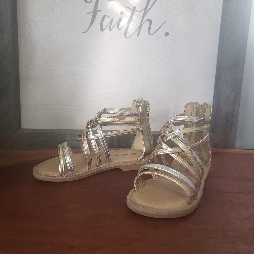Tucker + Tate Metallic Gold/Silver Strappy Sandals Size 8M - Picture 6 of 12